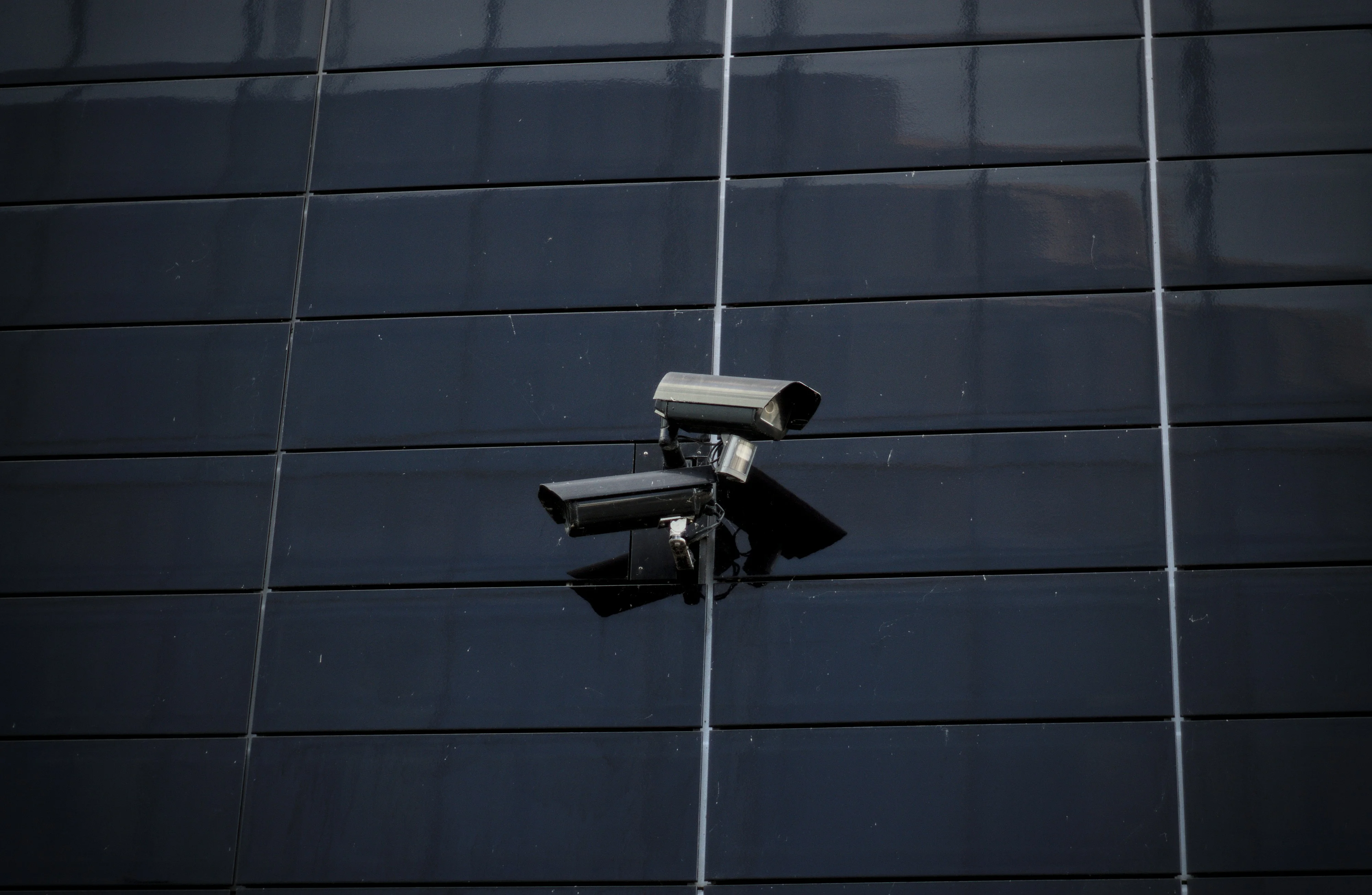Complete security solutions for home & business